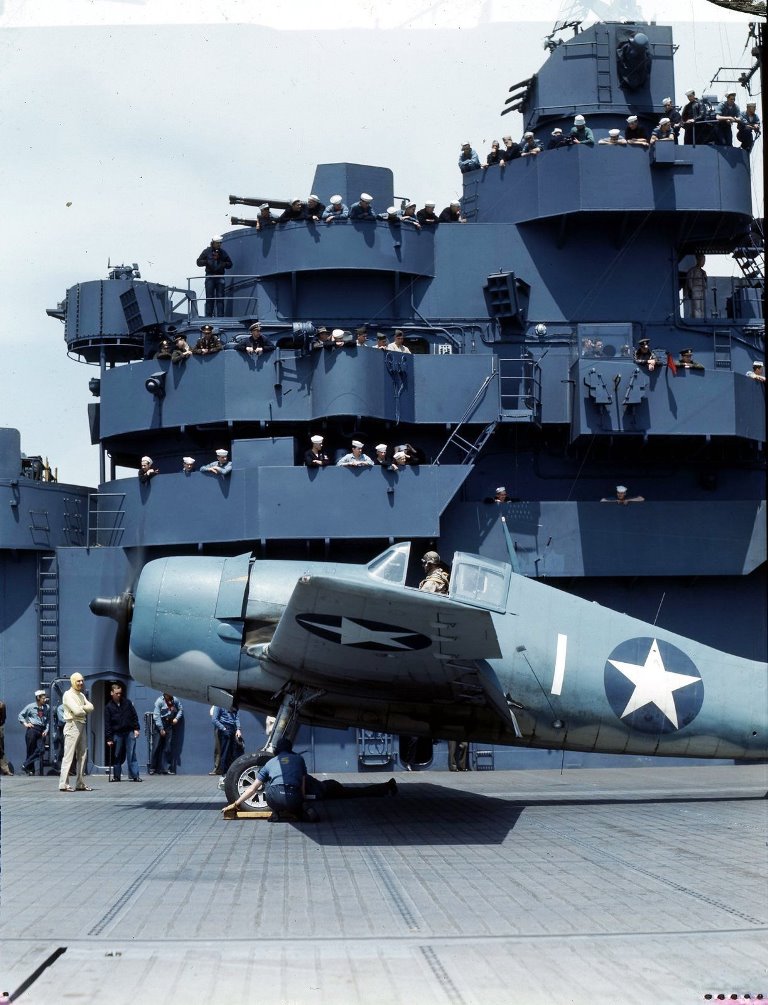 F6F_01_Yorktown_CV10