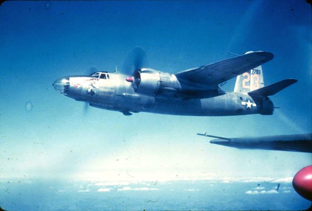 B26_06_42-107783_B-26C_320BG441BS_ThumperII
