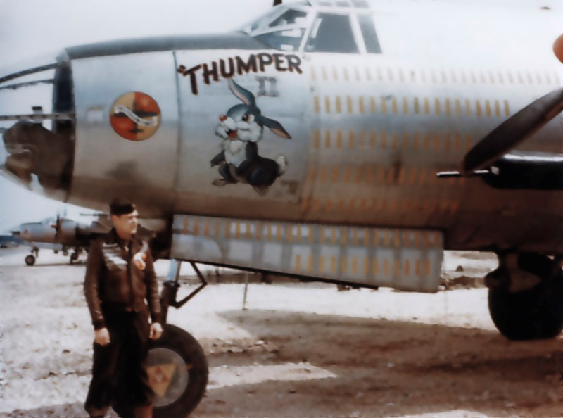 B26_07_42-107783_B-26C_320BG441BS_ThumperII_noseart
